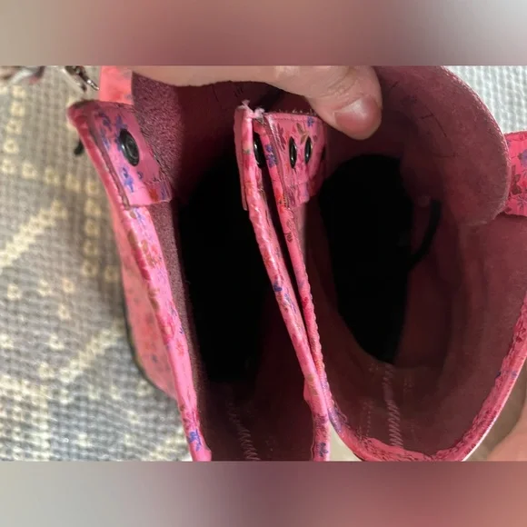 Dr Martens 1460W Pink Little Flowers Boots - Picture 10 of 11